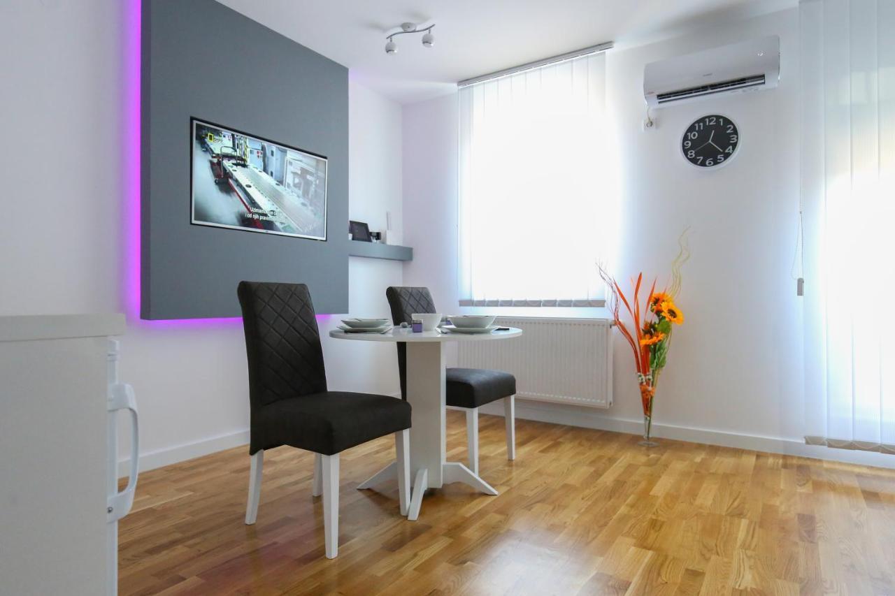 Manirosi 3 Apartman Szabadka Kültér fotó