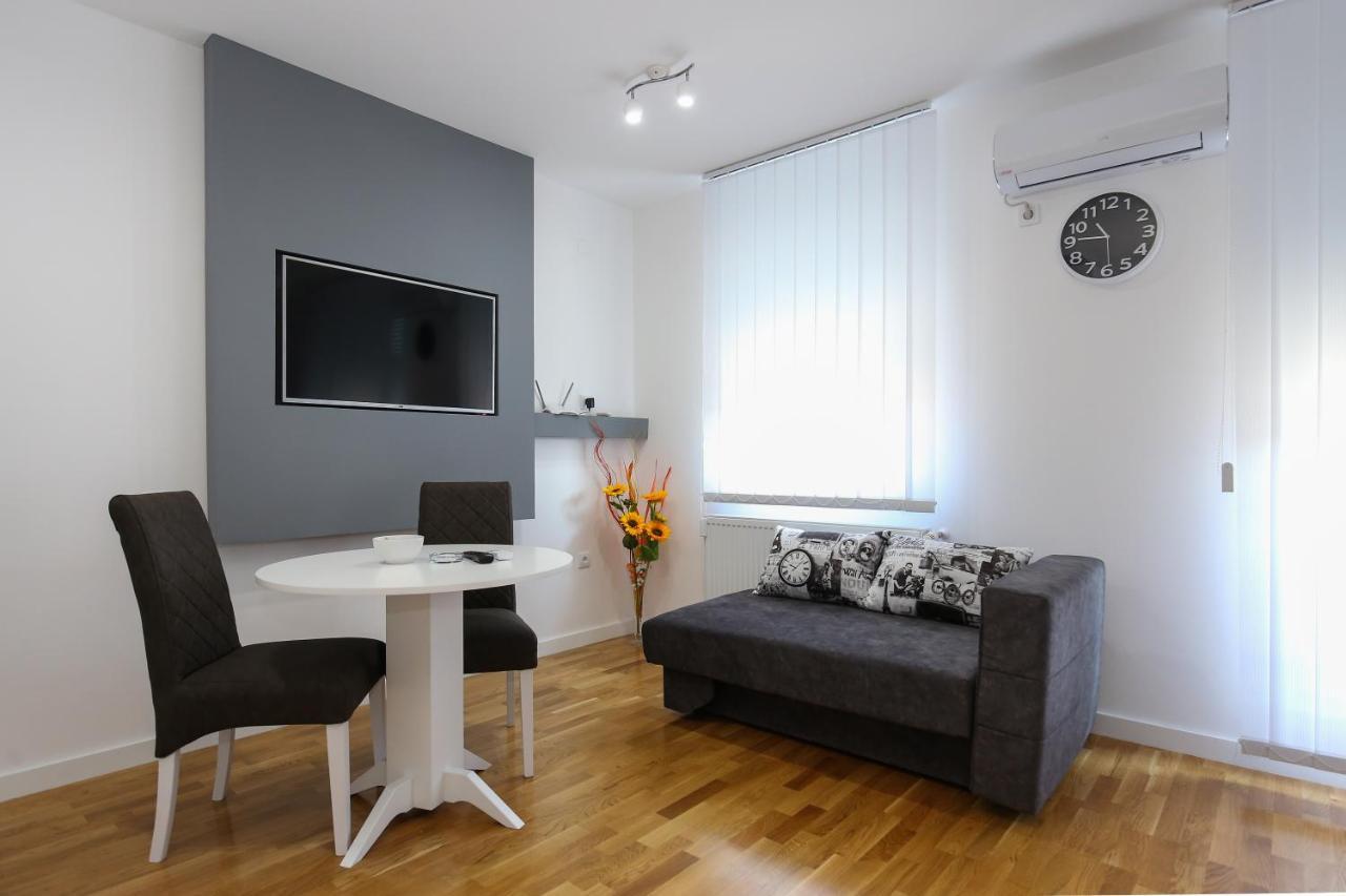 Manirosi 3 Apartman Szabadka Kültér fotó