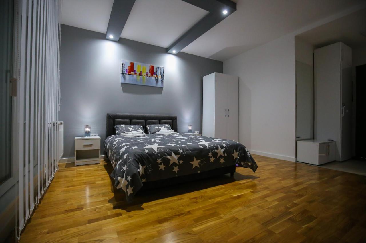 Manirosi 3 Apartman Szabadka Kültér fotó